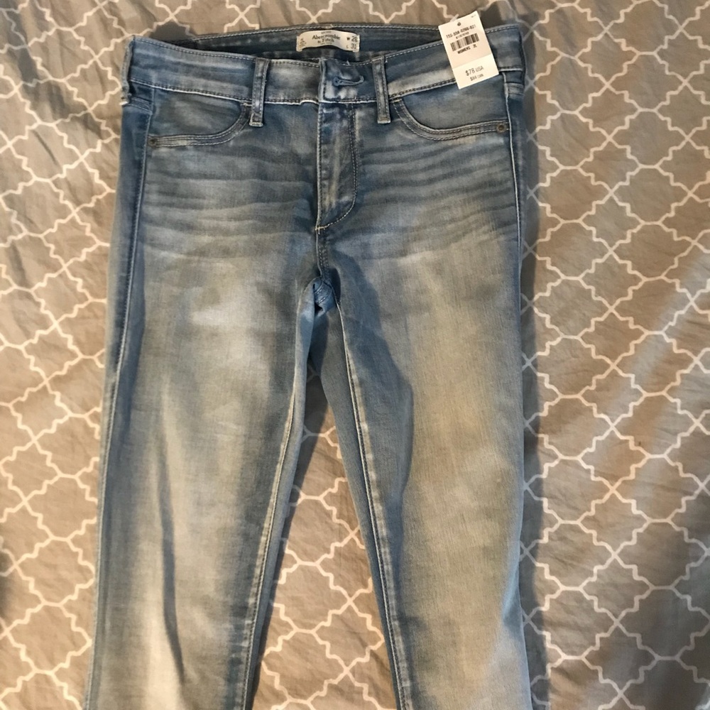 Light washed jeans